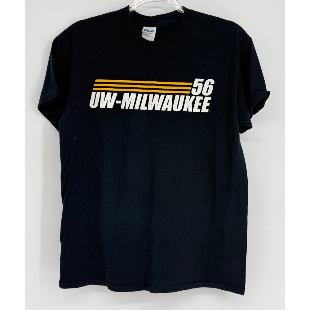 Gildan UW-Milwaukee 56 Graphic T-Shirt Mens Black Short Sleeve Cotton Tee Sz M